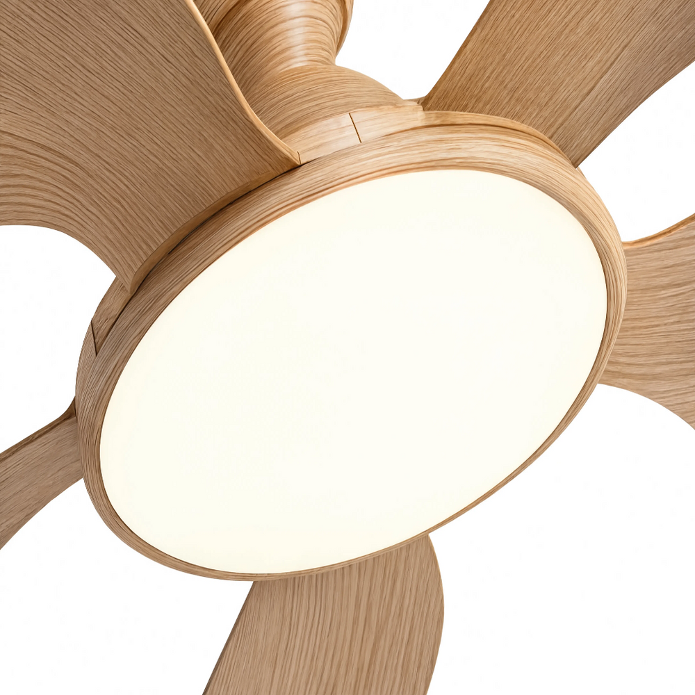 Ventilateur de plafond Bora bois clair, vue produit sur fond blanc