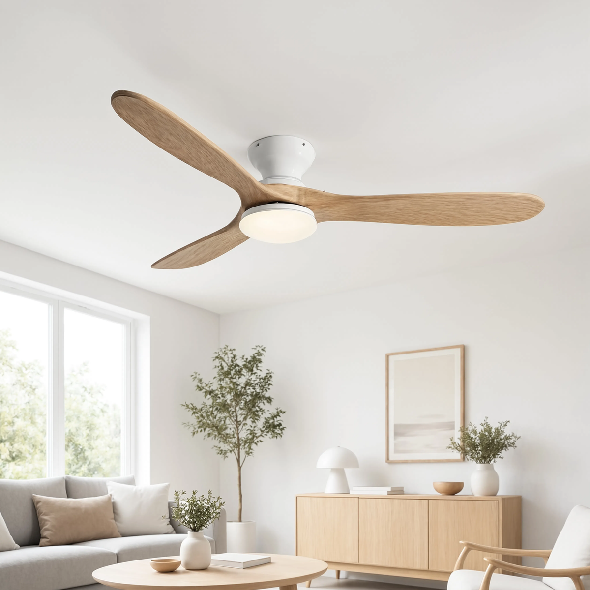 Ventilateur de plafond Nordka bois clair, vue d'ambiance