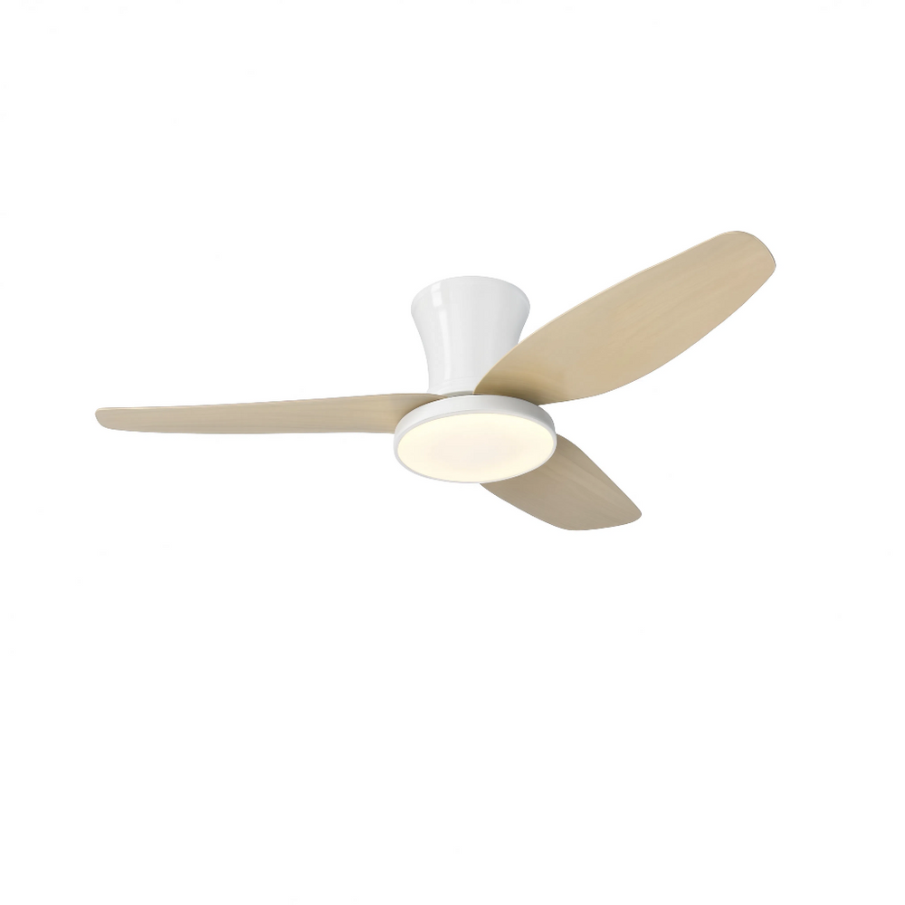 Ventilateur de plafond Mistrale bois clair, vue centrée