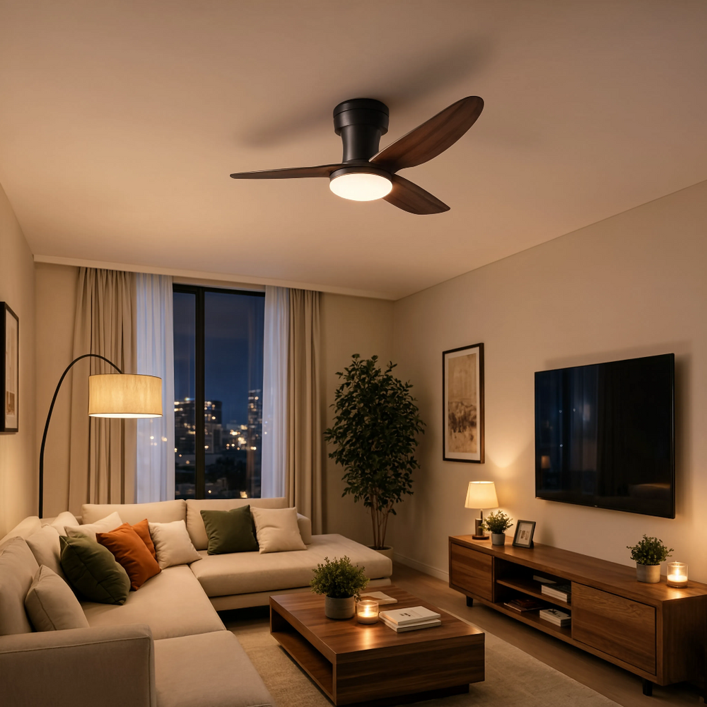 Ventilateur de plafond Mistrale bois foncé industriel, en appartement